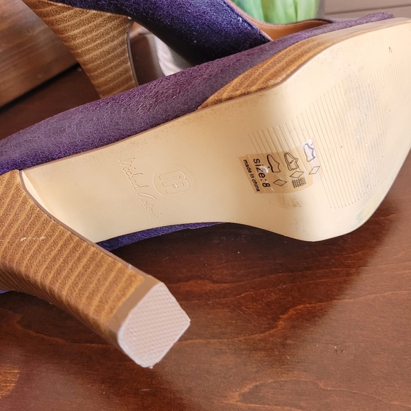 Michael Antonio opened toe pumps- size 8 - Picture 3 of 4